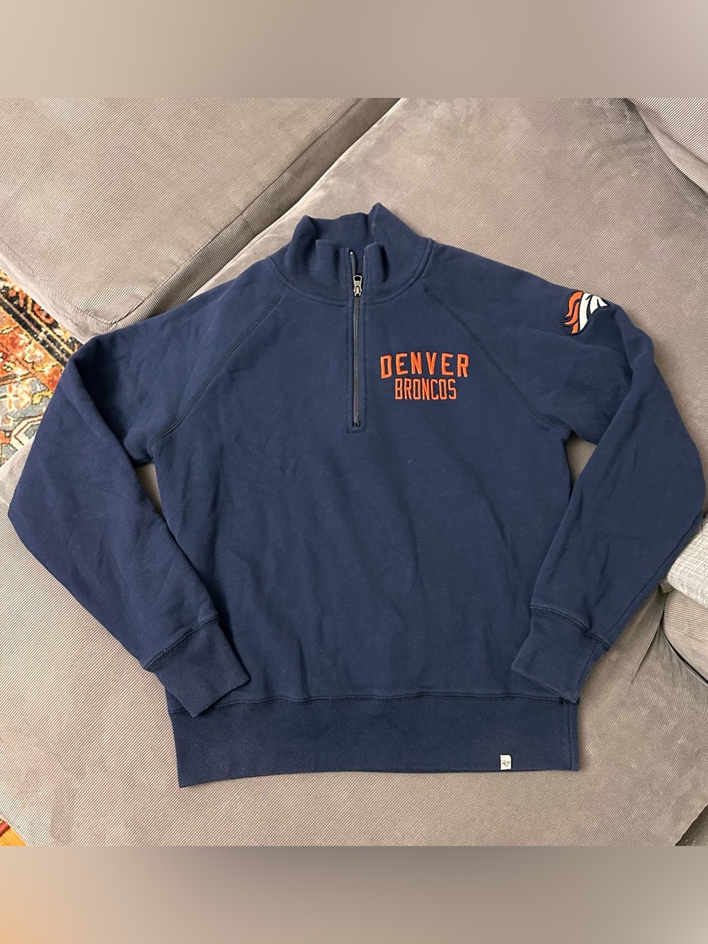Retro 47 Brand Denver Broncos 1/4 Zip Pullover Size Small Navy Blue Sleeve Logo
